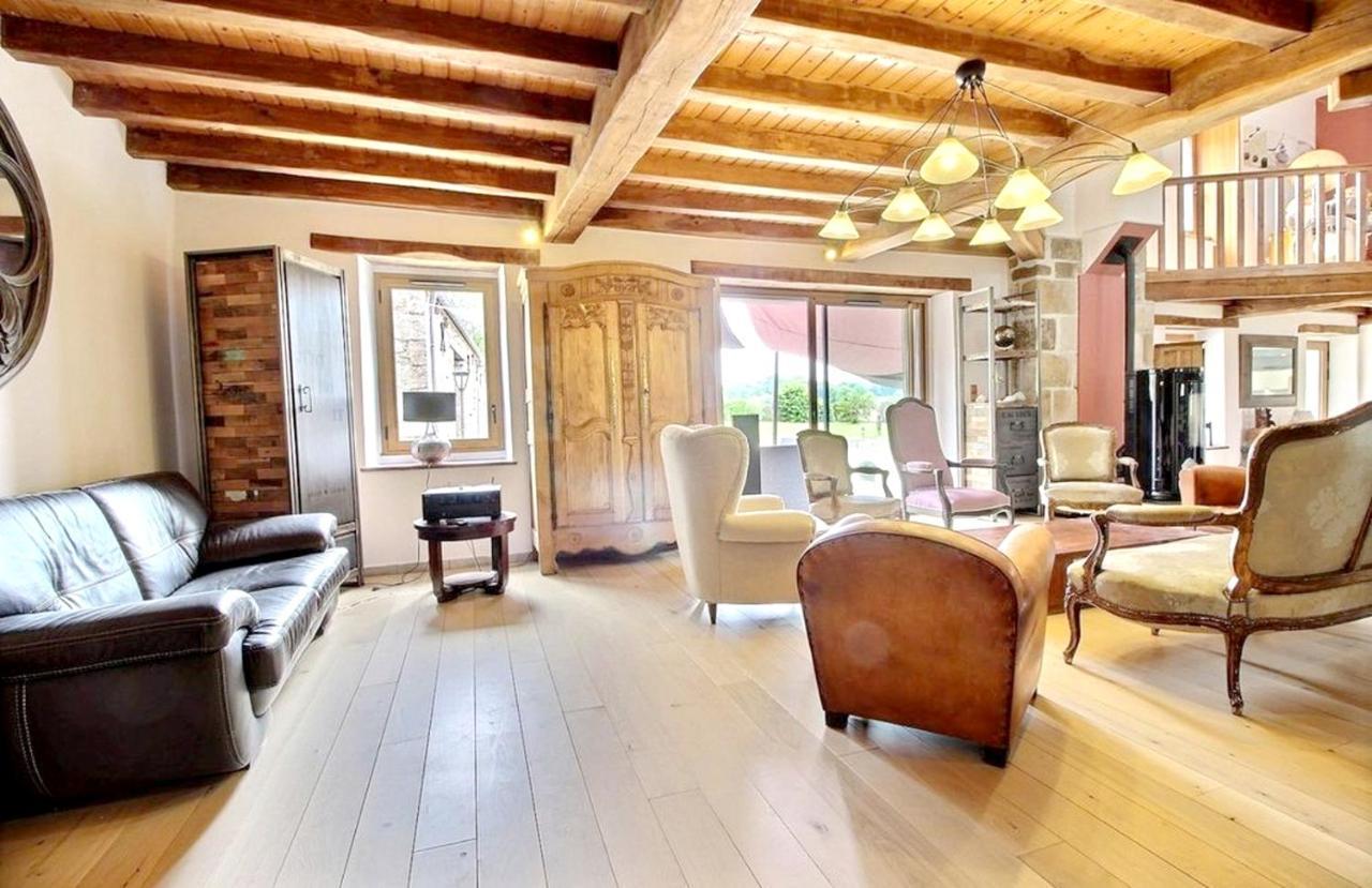 Maison de 6 chambres avec jacuzzi jardin amenage et wifi a Plougonven Extérieur photo