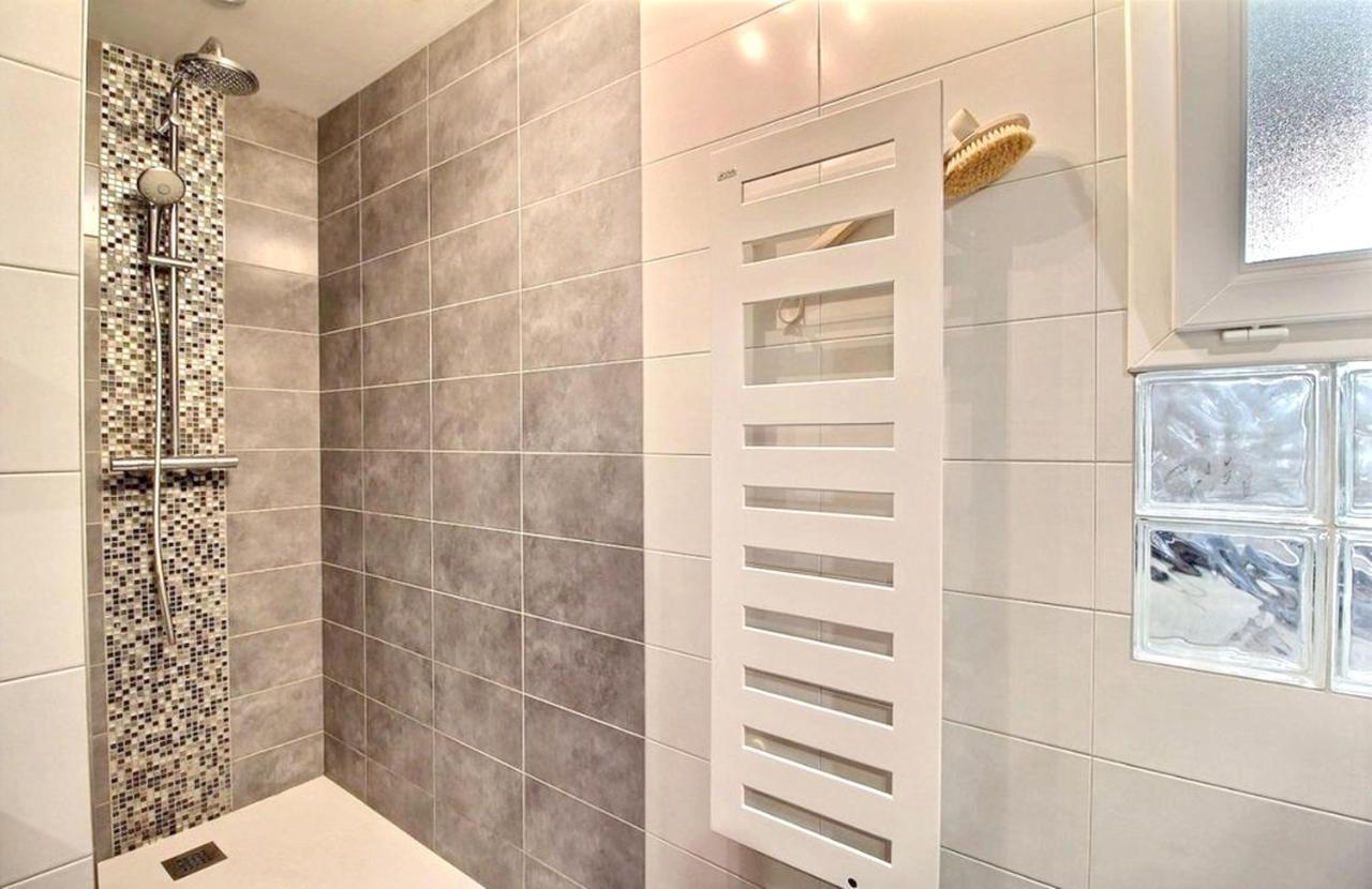 Maison de 6 chambres avec jacuzzi jardin amenage et wifi a Plougonven Extérieur photo
